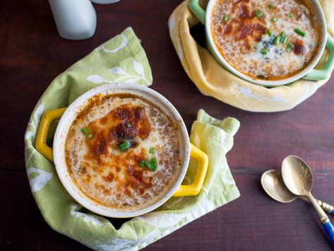 French Beef Vegetable Mushroom Onion Soup is a delicious cozy soup filled to the brim with healthy veggies and toasty cheesy goodness on top. Homemade Beef Broth, Keto Soups, Keto Dishes, Keto Friendly Desserts, Low Carb Dessert, Keto Soup, Low Carb Soup, Low Carb Lunch, Low Carb Recipes Dessert