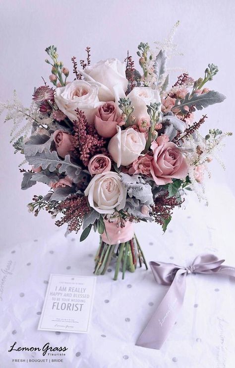 4122cb13c7a474c1976c9706ae36521d Elegant Wedding Flowers, Flower Girl Bouquet, Dusty Rose Wedding, Beautiful Wedding Flowers, Wedding Palette, Wedding Flower Arrangements, Bouquet Of Flowers, Wedding Places, Bride Bouquets