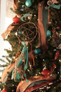 Southwest Holiday Decor - rustic - Christmas Native American Christmas Tree, Adobe Cottage, Cowboy Christmas Tree Ideas, Southwest Christmas Decor, Southwestern Christmas Ornaments, Western Christmas Decorations, Native Christmas, Southwestern Christmas, Southwest Christmas