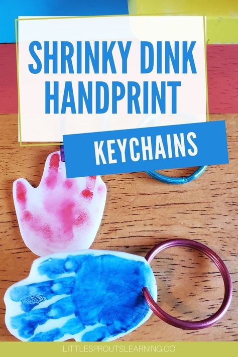 There is nothing more precious than a handmade gift for mother’s day, father's day, Christmas, or grandparent's day! Anyone would love to receive this Shrinky Dink Handprint Keychain. You can make shrinky dinks in a variety of ways Shrinky Dink Christmas Ornaments, Handprint Keychain, Shrinky Dink Keychain, Spring Kindergarten Activities, Handmade Gifts For Grandma, Kids Art Party, Shrinky Dink Crafts, Grandparents Day Crafts, Animal Activities For Kids