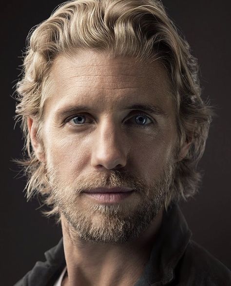 Joe Anderson, Matt Barr, Waves Hairstyle Men, Blonde Beard, Beard Hairstyle, Character Inspiration Male, Blonde Guys, Man Character, Long Blonde