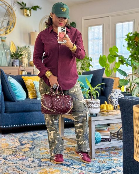 Fall vibes �🍁🫶🏾☕️🍂🌤️🍷🙌🏾🎃 #fallstyle #purseaddict #style #sneakerstyle Fall Camo Outfits, Camaflouge Outfits For Women Winter, Fall Casual Camouflage Cargo Jeans, Women’s Camo Outfit, Camo Cardigan Outfit, Camo Fashion, Popular Outfits, Basic Outfits, Casual Street Style