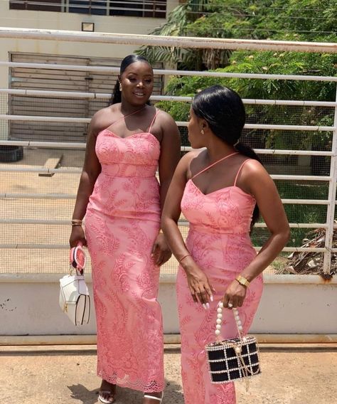 Pink Asoebi, Onion Colour, Bridesmaids Styles, Nigerian Lace Styles Dress, Nigerian Lace Styles, Styles Dress, Combination Fashion, Nigerian Lace, Dresses Classy