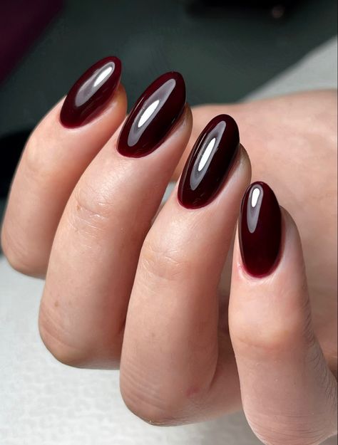 Short Oval Burgundy Nails, Dark Round Nails, Dark Oval Nails, Claret Nails, Cabernet Nails, Brick Red Nails, Mahogany Nails, Moody Tattoo, Dark Burgundy Nails