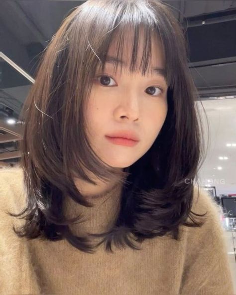 Korean Short Hair, Hair Style Korea, Hair Inspiration Long, Layered Haircuts For Medium Hair, Long Hairstyle, Bangs With Medium Hair, Hairstyles For Layered Hair, Trendy Hairstyle, Shot Hair Styles