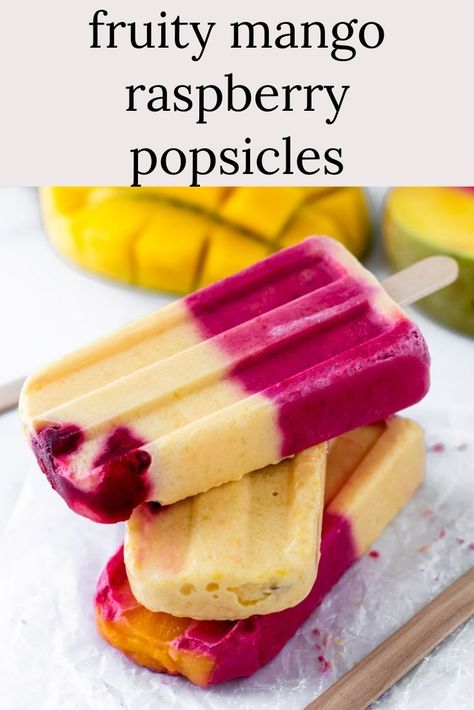 Raspberry Popsicles, Healthy Popsicle Recipes, Healthy Popsicles, Fruit Popsicles, Frozen Dessert Recipe, Fruit Dessert Recipes, Homemade Popsicles, Ice Cream Popsicles, Popsicle Recipes