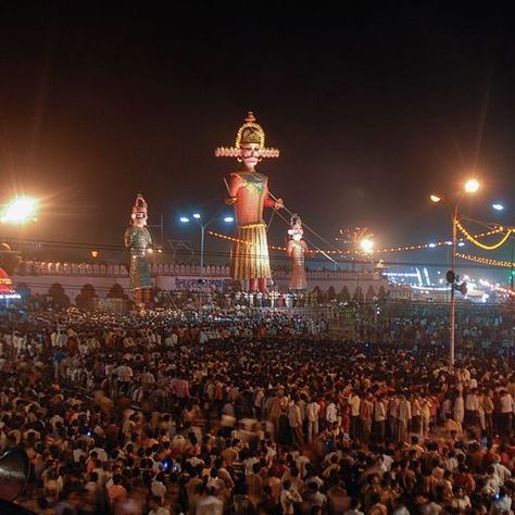 Fair Dussehra is the beloved festival that is celebrated almost all over India but Dussehra in Kota. Chambal River, Kota Rajasthan, Rajasthan Tourism, Fair Festival, Dance Forms, Folk Festival, Indian Festival, Rishikesh, Indian Festivals