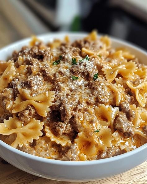 Satisfy your cravings with Creamy Velveeta Beef & Bowtie Pasta—your weeknight dinner hero! 🍝🧀 #CreamyPasta #VelveetaMagic #ComfortInABowl #OnePotMeals Cheesy Beef Pasta, Beef Pasta Recipes, Beef Pasta, Bowtie Pasta, Food Therapy, Creamy Pasta, Quick Healthy, Delicious Meals, Quick Dinner