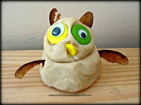 Baby Play Dough, Owl Babies Book, Owl Preschool, Preschool Playdough, Owl Activities, Thanksgiving Crafts Decorations, Owl Babies, Moon Unit, Wellie Boots