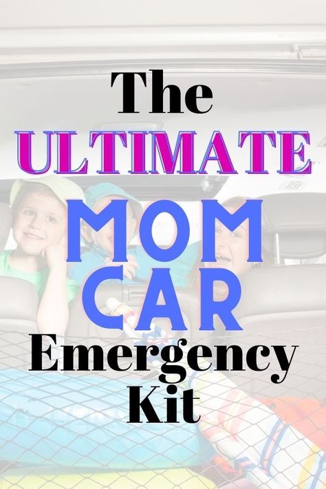 Diy Car Emergency Kit Ideas, Emergency Kits For Car, Car Preparedness Kit, Car Medicine Kit, Emergency Kit Car, Mom Car Kit Essentials, Mom Car Necessities, Car Emergency Kit For Moms, Mom Car Kit