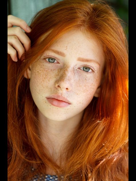 Red Head Princess, Red Hair Freckles, Women With Freckles, Beautiful Freckles, Natural Red Hair, Pretty Redhead, Freckles Girl, Red Haired Beauty, Red Hair Woman