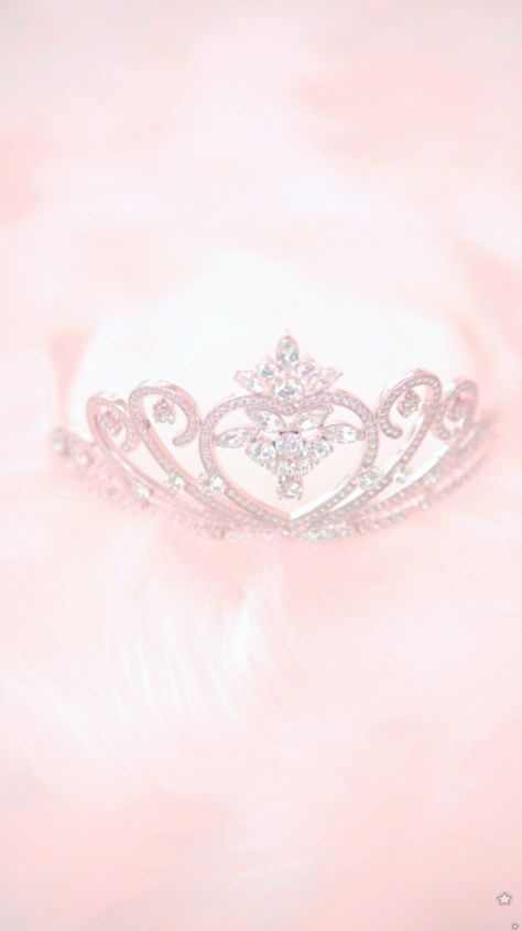 Queen Wallpaper, I Love Pink, Queen Princess, Queen Aesthetic, Pink Fur, Wallpaper Cave, Tiara, Crown, Queen