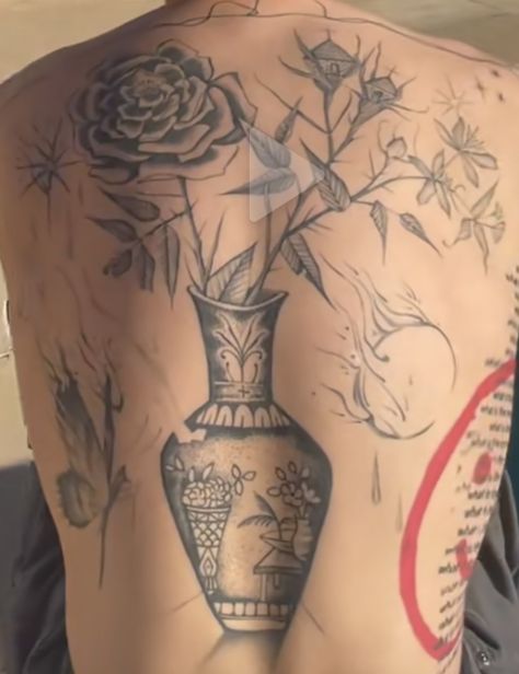 Vase Back Tattoo Women, Back Vase Tattoo, Flower Vase Back Tattoo, Flower In Pot Tattoo, Vase Tattoo Back, Vase Flower Tattoo, Vase Back Tattoo, Vase With Flowers Tattoo, Flower Pot Tattoo