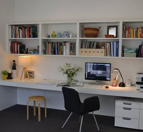 Nice Office, Office Guest Bedroom, Modern Home Offices, Open Space Office, Cool Office Space, Study Room Design, Home Office Inspiration, Small Home Offices, Office Guest Room