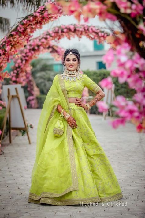 The Prettiest Lime Green Lehengas We Spotted On Brides! | WedMeGood Saree Bollywood, Mehendi Outfits, Yellow Lehenga, Wedding Lehenga Designs, Bridal Lehenga Collection, Designer Bridal Lehenga, Green Lehenga, Traditional Indian Outfits, Indian Bridal Dress