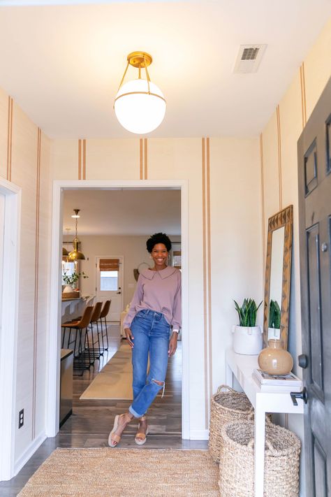 Striped Entryway Wall, Patterned Grasscloth Wallpaper, Wallpaper In Mudroom, Wallpaper In Hallway, Striped Grasscloth Wallpaper, Artsy Cottage, Wallpaper Foyer, Interior Door Color, Seagrass Wallpaper