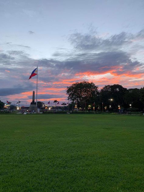 Sunset Luneta Park, Park Photography, My Favorite, Photography, Quick Saves