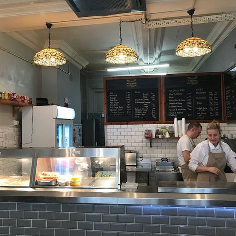 WRIGHTS CHIP SHOP, Manchester - Updated 2021 Restaurant Reviews, Photos & Restaurant Reviews - Food Delivery & Takeaway - Tripadvisor Fish And Chips Takeaway, Fish And Chips Restaurant, Seafood Store, Takeaway Shop, Best Chips, Fish N Chips, Fish And Chip Shop, Cool Fish, Quick Bite