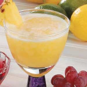 Loved this punch as a kid - I think it's time to share with my own Little Miracles. Pineapple Slush, Brunch Punch, Slush Recipes, Alcohol Beverages, Pineapple Punch, Pineapple Party, Lemon-lime Soda, Orange Juice Concentrate, Pineapple Express