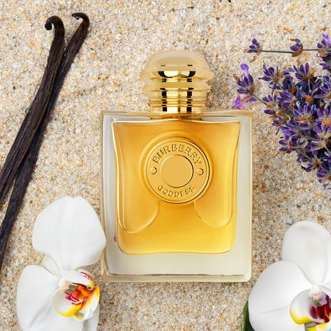 ✨ Introducing Burberry Goddess Intense! ✨ Launched in 2024, this luxurious fragrance redefines vanilla with a rich blend of four unique extractions, calming lavender, and earthy patchouli. Crafted by Amandine Clerc-Marie, it’s a Floral Gourmand scent that embodies confidence, strength, and kindness. Available in warm amber hues with refillable bottles. Discover the essence of Burberry Goddess Intense today! 🌟 #BurberryGoddessIntense #NewFragrance2024 #VanillaPerfume #LuxuryFragrance #Amandin... Burberry Goddess, Burberry Perfume, Divine Goddess, Vanilla Perfume, Perfume Reviews, Refillable Bottles, Luxury Fragrance, Burberry, Vanilla