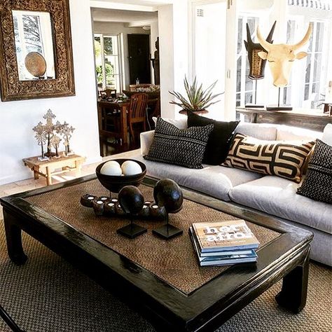 Tribal Decor we Love #decor #interiordesign #Interiordecor Afro Chic Decor, African Chic Decor, Afrochic Decor Interior Design, Modern African Decor Living Rooms, Afro Chic Home Decor, Diy African Decor, African Home Decor Ideas, Afro Bohemian Style Decor, Safari Living Rooms