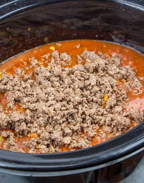 Slow Cooker Million Dollar Spaghetti, Million Dollar Spaghetti Crockpot, Slow Cooker Venison Chili, Million Dollar Pasta, Ground Beef Crockpot, Speggetti Recipes, Crockpot Casseroles, Ground Beef Crockpot Recipes, Slow Cooker Venison