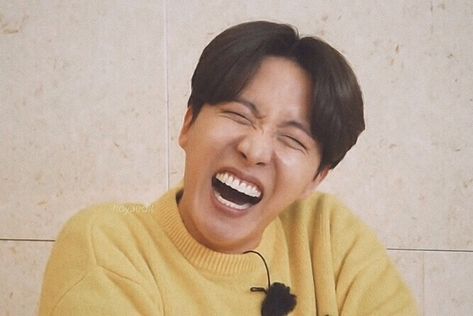 J Hope Laughing, Hobi Icon, Blue Dream, Smiles And Laughs, Second Baby, J Hope, Big Love, Bts Photo, Jung Hoseok