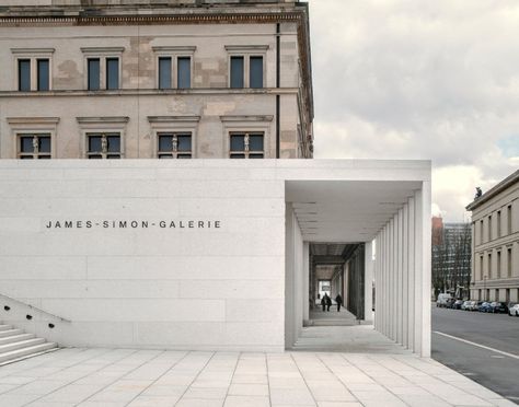 david chipperfield completes james simon galerie in berlin Pergamon Museum, Contemporary Museum, Museum Logo, Visit Berlin, Museum Island, David Chipperfield Architects, Berlin Photos, David Chipperfield, Entrance Foyer