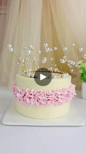 67K views · 770 reactions | #fyp #foryou #Facebook #satisfyingvideo #dessert #cupcakes #cake #cakes #cakestagram #cakedesign #cakeart #cakepops #cakelover #cakeoftheday #cakeporn #caketopper #cakesofinstagram #cakesmash #cakegram #cakelove #Cakedesigner #cakevideo #cakesbae #cakecakecake #cakeboss #caketutorial #cakedecorator #cakeartist #cakeShop #cakepop #cakelovers #cakep #cakedecor #cakeface #shorts #howto #Verynice #baking #cakedecoration #cakedecorating #reelsviral #reelsvideos #reels2023 #fypシ #viral #facebookreels #tips #howto #smarttool #workout #work #reels #reelsfb #reelsinstagram #amazing #trending #satisfying #oddlysatisfying #meta #FacebookContestReels | Tamica J. Gill | Tamica J. Gill · Original audio New Cake Trends 2023, Celebrity Film, Cake Face, Cupcakes Cake, Cake Trends, New Cake, Cake Videos, Cake Lover, Cake Boss