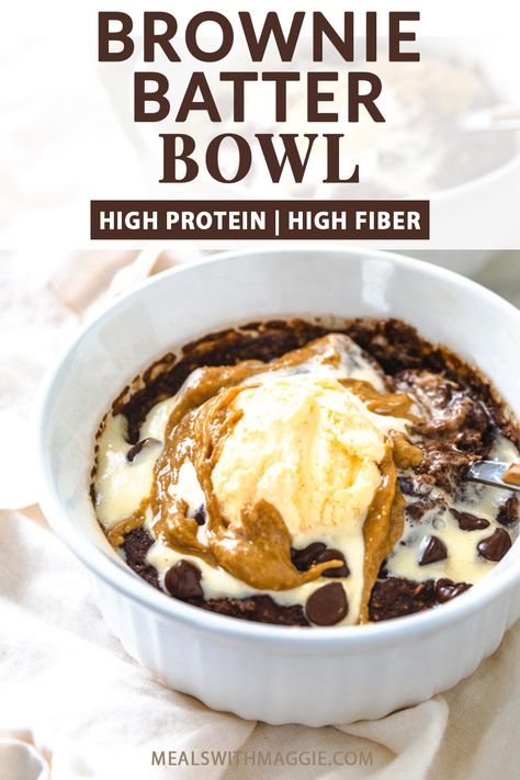 Healthy Dessert Bowls, Brownie Batter Oats, Brownie Bowl, Edible Brownie Batter, Brownie Bowls, High Protein Desserts, Protein Treats, Protein Powder Recipes, Protein Desserts