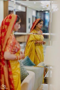 Indian Wedding Bride, Bridal Photography Poses, Indian Bride Outfits, Bridal Lehenga Red, Bridal Poses, Indian Saree Blouses Designs, Indian Fashion Saree, Yellow Saree, Indian Bridal Dress