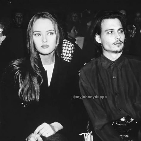 Vanessa Paradis 90s, Johnny Depp Kids, Johnny Depp Family, Vanessa Paradis Johnny Depp, Young Johnny Depp, Johnny Depp Pictures, Johnny D, American Ballet Theatre, Vanessa Paradis