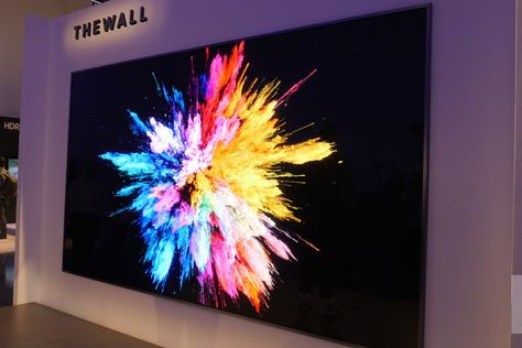 Samsung The Wall MicroLED and 85-inch QLED TV | First Look Video | Digital Trends 85 Inch Tv, Tv Living Room, Samsung Gadgets, Wall Trends, Future Gadgets, Big Tv, Samsung Smart Tv, Oled Tv, Tv Wall Design