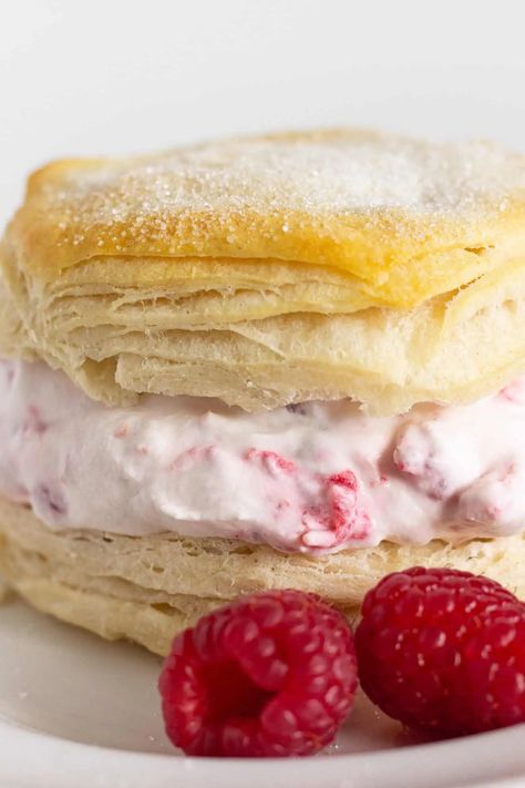 Raspberry Shortcake, Refrigerator Biscuits, Pilsbury Recipes, Raspberry Whipped Cream, Pillsbury Recipes, Shortcake Recipe, Biscuit Bake, Refreshing Desserts, Desserts Menu