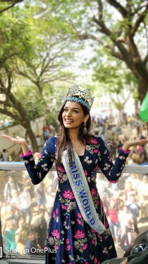 Miss world Manushi Chhillar Manushi Chillar, Manushi Chhillar, Beauty Event, Indian Gowns Dresses, Miss World, Beauty Pageant, Indian Wear, Indian Outfits, Fashion Beauty