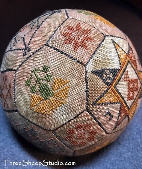 The Making Of A Quaker Ball Quaker Ball, Monogram Cross Stitch, Hand Stitches, Ball Pattern, Needle Felting Tutorials, Cross Stitch Finishing, Punch Needle Embroidery, Crochet Christmas Ornaments, Cross Stitch Patterns Christmas