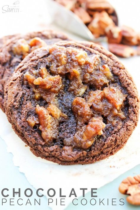 Easy Meal Plan #24 Pecan Pie Cookies Recipe, Easy Meal Plan, Pecan Pie Cookies, Pecan Pie Filling, Chewy Chocolate Cookies, Best Holiday Cookies, Chocolate Cake Cookies, Pie Cookies, Chocolate Pecan Pie