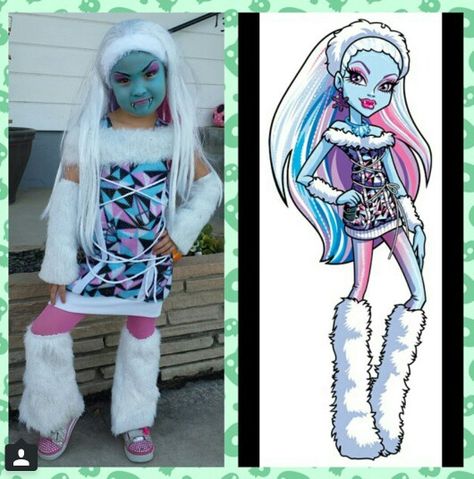 Monster High Costume Abby Abominable Abby Monster High Costumes, Abby Abominable Outfits, Abby Abominable, Abby Bominable, Monster High Costume, Halloween Costumes Friends, Post Ideas, Monster High, Halloween Costumes