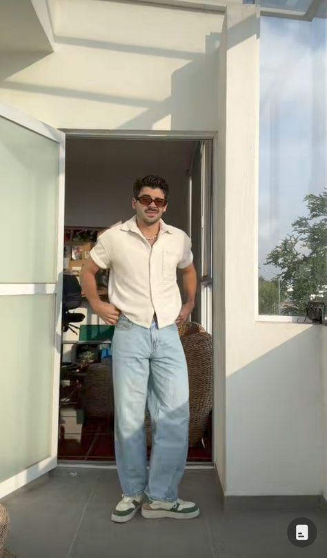 Karla Outfits, Boho Chic Men Outfits, Chubby Boy Outfits, Chubby Boy Aesthetic, Men Dinner Outfit Night, Chubby Guy Outfits, Zara Men Outfits, Rock Fits, Zara Summer Outfits