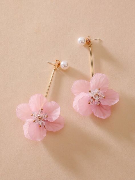 Flower Charm Drop Earrings | SHEIN USA Pink Flower Earrings, Bohemian Chic Fashion, Handmade Knitwear, Earrings Trendy, Art Earrings, Pearl Pink, Trendy Earrings, Dangling Earrings, Star Flower