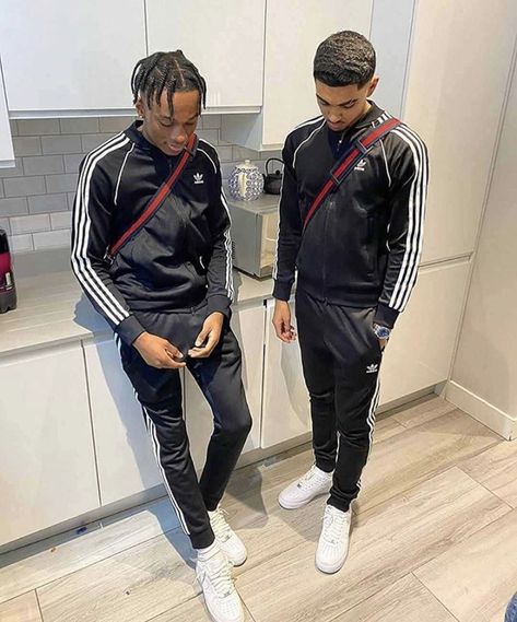 Black Sweatpants Outfit Men, Adidas Tracksuit Outfit, Tracksuit Outfit Mens, Men Tracksuit Outfit, Adidas Tracksuit Mens, Nike Tech Fleece Outfit Men, Adidas Sweatpants Outfit, Men Graduation Outfit, Stylish Jeans For Men