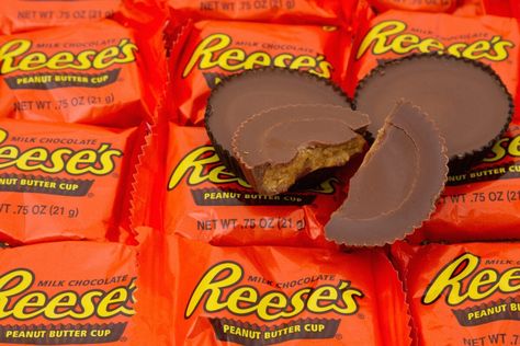 Reeses Aesthetic, Reese Puffs, Reese Chocolate, Reese Cup, Bakery Muffins, Peanut Butter Icing, Reese's Chocolate, Chocolate Muffin, Bday Wishlist