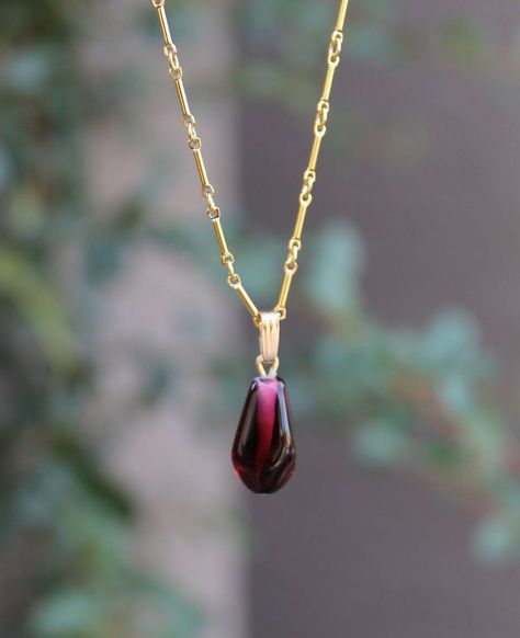 Hades Persephone pomegranate seed necklace archetypes love devotion symbol symbolism dark love romance love story Pomegranate Jewelry, Seed Necklace, Clover Earrings, Dope Jewelry, Small Earrings Studs, Funky Jewelry, Wine Color, Dream Jewelry, Jewelry Inspo