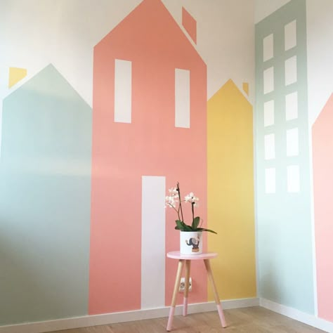 Diy Playroom Mural Ideas, Simple Playroom Mural, House Painted On Wall Kids, Playroom Painting Ideas, Playroom Wall Mural Diy, Playhouse Mural, Playroom Paint Ideas, Playroom Mural Ideas, Playroom Murals