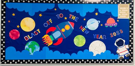 New Year Board, Space Bulletin Boards, Science Exhibition Ideas, Soft Board Decoration, Space Theme Classroom, Year Board, Space Classroom, Shoot For The Moon, Solar System Crafts