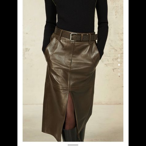 Zara Green Leather Skirt Green Leather Skirt Outfit, Gold Sequin Crop Top, Green Leather Skirt, Zara Pleated Skirt, Leather Skirt Outfit, High Waisted Maxi Skirt, Animal Print Skirt, Draped Skirt, Zara Skirts