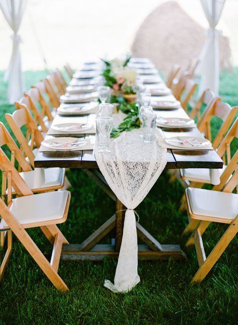 A Backyard Wedding Themed "Upscale BBQ" Wedding Tables Decor, Upscale Bbq, Bbq Backyard, Barbecue Wedding, Destination Wedding Reception, Backyard Celebration, Ideas For Backyard, Backyard Wedding Ceremony, Bbq Menu