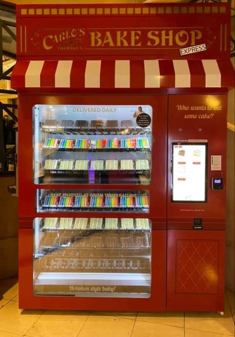 Cake vending machine. Las Vegas. Dessert Vending Machine, Cookie Vending Machine, Cool Vending Machines, Cake Vending Machine, Barbie Vending Machine, Pizza Vending Machine, Vending Machine Design, Vending Machine Business, Black And White Cookies