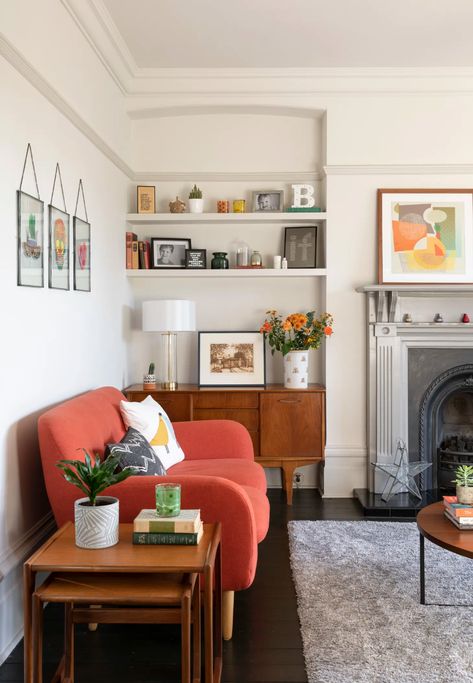 Renovated, Restored, and Refreshed UK Edwardian House Photos | Apartment Therapy Mid Century Modern Victorian House, Mid Century Victorian House, Period Lounge Ideas, Farrow And Ball Mid Century Modern, Living Room Fireplace Color Ideas, White Walls Colourful Accessories, Mid Century Victorian Living Room, Victorian Mid Century Modern, Edwardian House Living Room