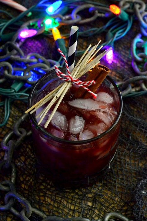 Spiced Rum Drinks, Sailor Jerry Rum, Malibu Rum Drinks, Black Cherry Juice, Malibu Rum, Rum Cocktails, Christmas Tale, Themed Drinks, Rum Drinks